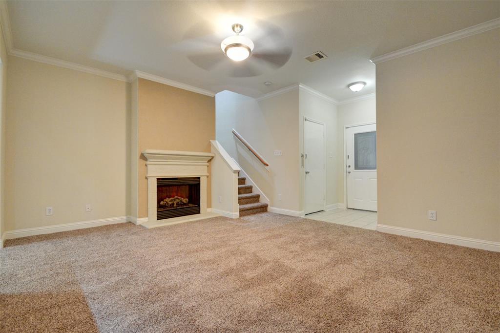 13046 Lawsons Creek Ln, Houston, TX 77072