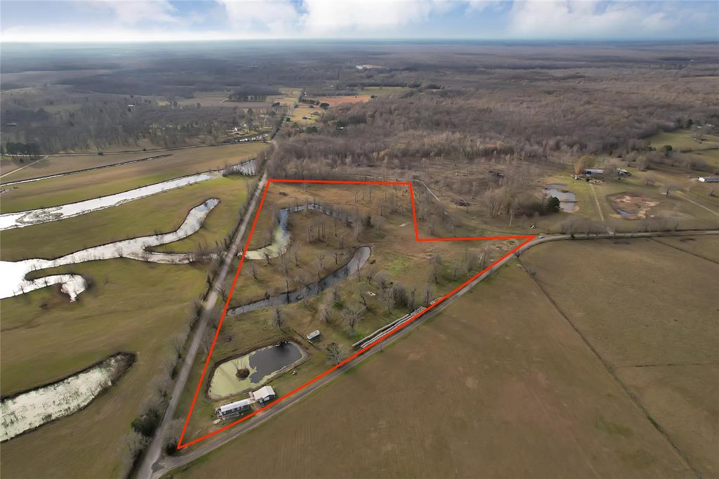 370 County Road 2108 W Of, Hardin, TX 77575