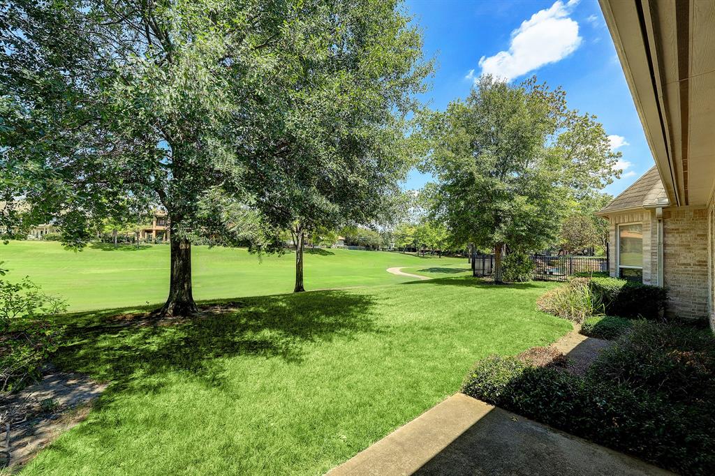 11726 Gallant Ridge Ln, Houston, TX 77082