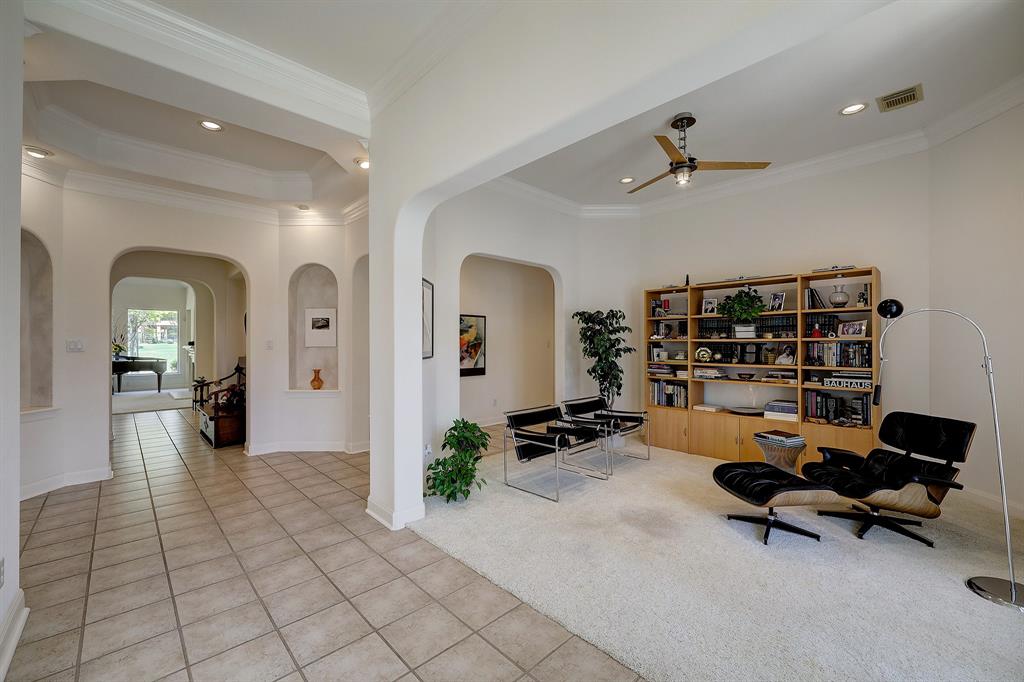 11726 Gallant Ridge Ln, Houston, TX 77082