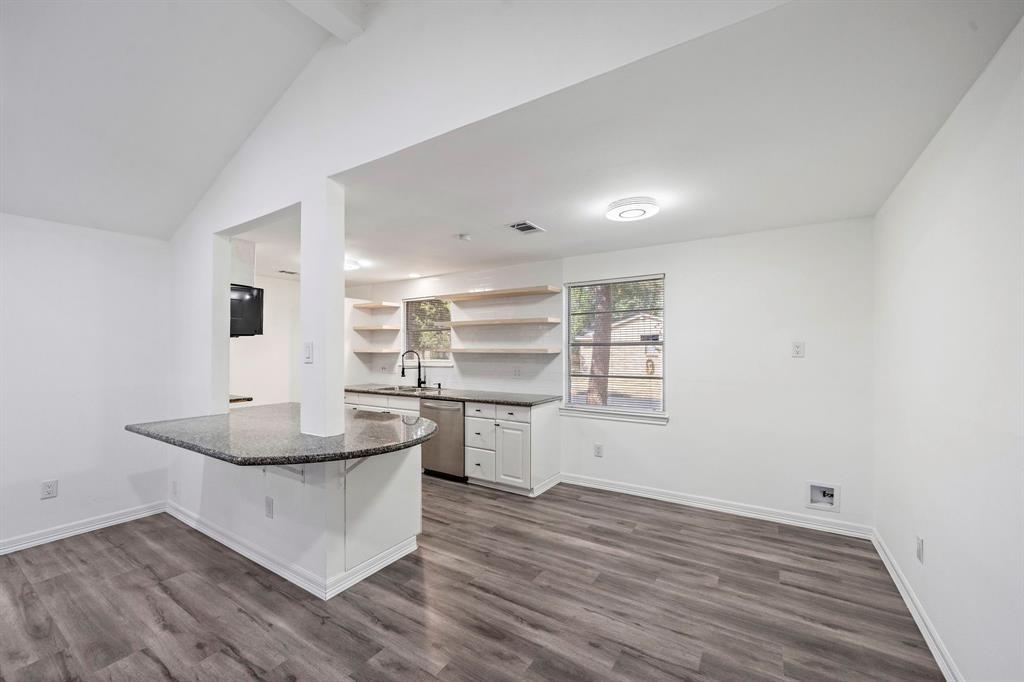 5774 Southminster Drive, Houston, TX 77035