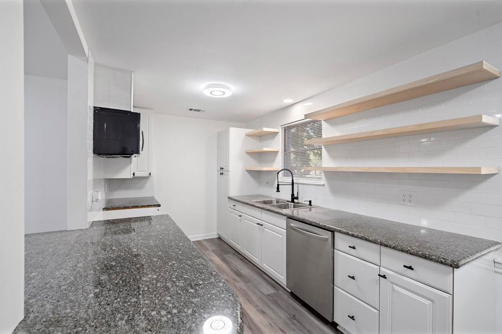 5774 Southminster Drive, Houston, TX 77035