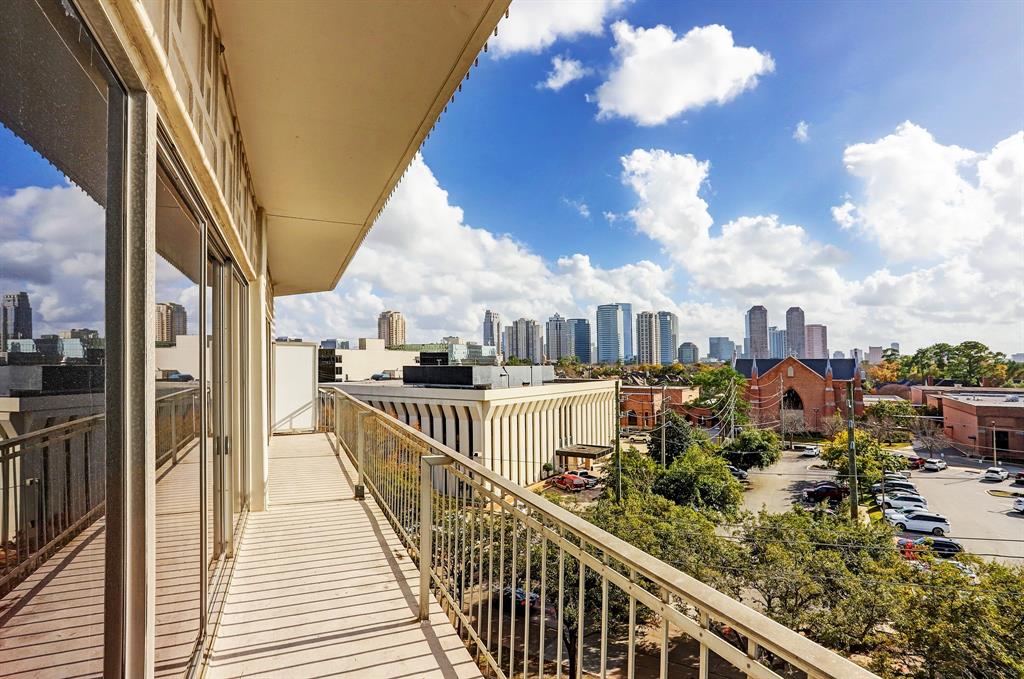 5050 Woodway Dr 5G, Houston, TX 77056