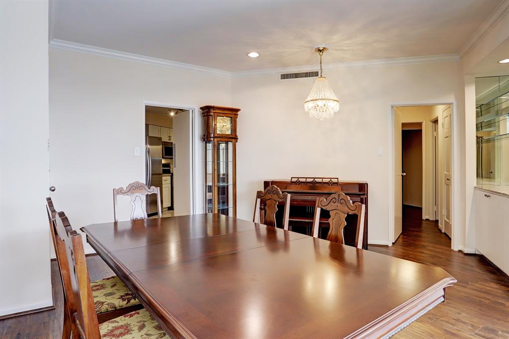 5050 Woodway Dr 5G, Houston, TX 77056