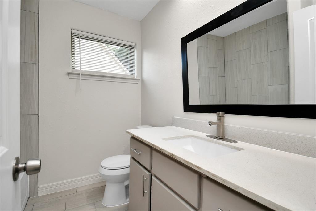 2027 Millhouse Rd, Houston, TX 77073