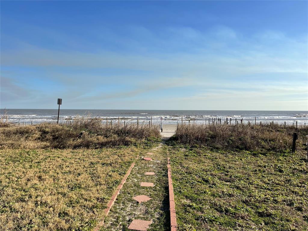 Lot 14 Bermuda Beach, Galveston, Texas MLS 76787682 For Sale Sand