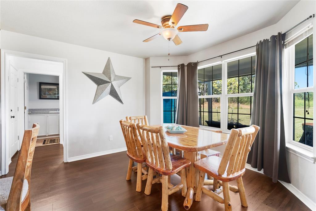 5784 CR 325, Navasota, TX 77868