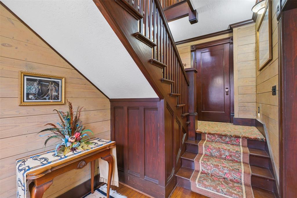 631 Ward St, Sealy, TX 77474