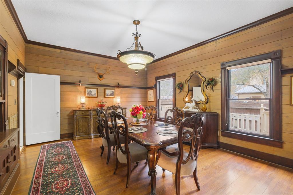 631 Ward St, Sealy, TX 77474