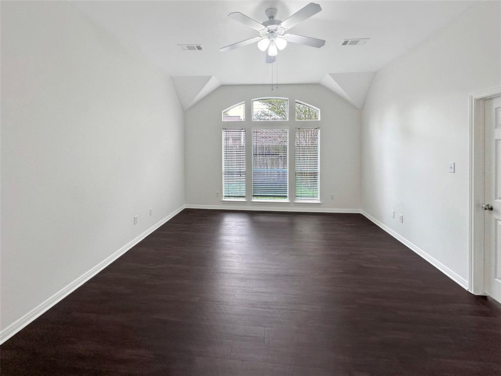 10303 Shipmans Landing Dr, Missouri City, TX 77459