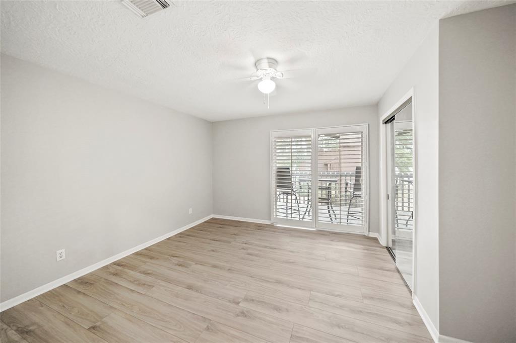 15435 Carmel Dr 36, Willis, TX 77318