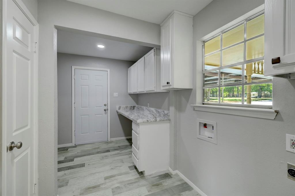 25869 Magnolia Dr, Splendora, TX 77372