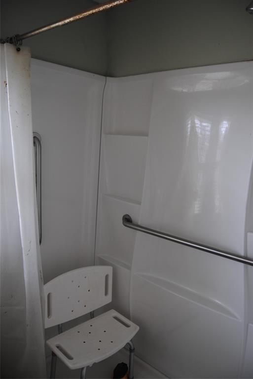 605 Wisteria St, La Marque, TX 77568