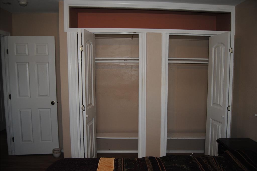 605 Wisteria St, La Marque, TX 77568