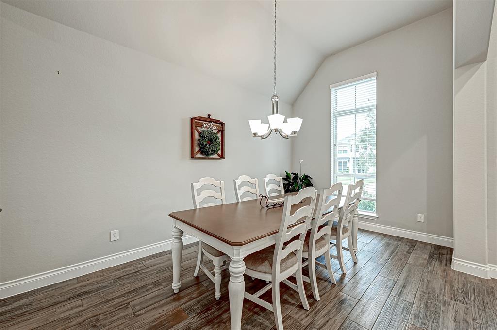 1310 Hackberry Heights Dr, Richmond, TX 77406