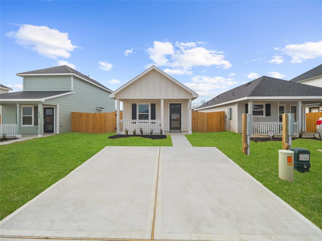 1 Story Homes for Sale in Conroe TX Mason Luxury Homes