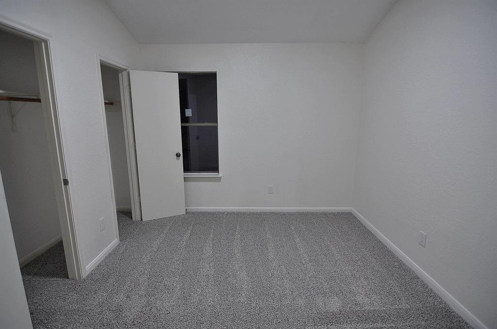 1318 Hawks Nest Dr, Houston, TX 77067