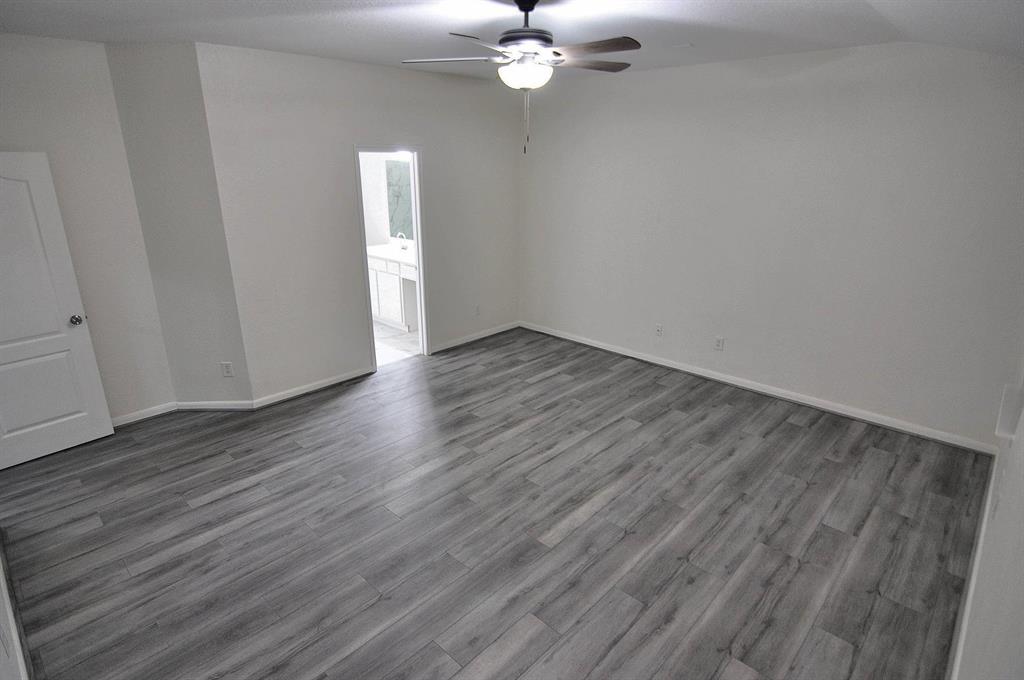 1318 Hawks Nest Dr, Houston, TX 77067