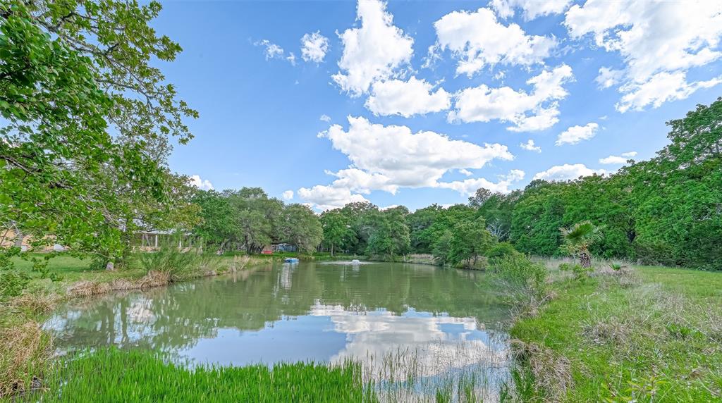 1124 Bass Rd, Garwood, TX 77442