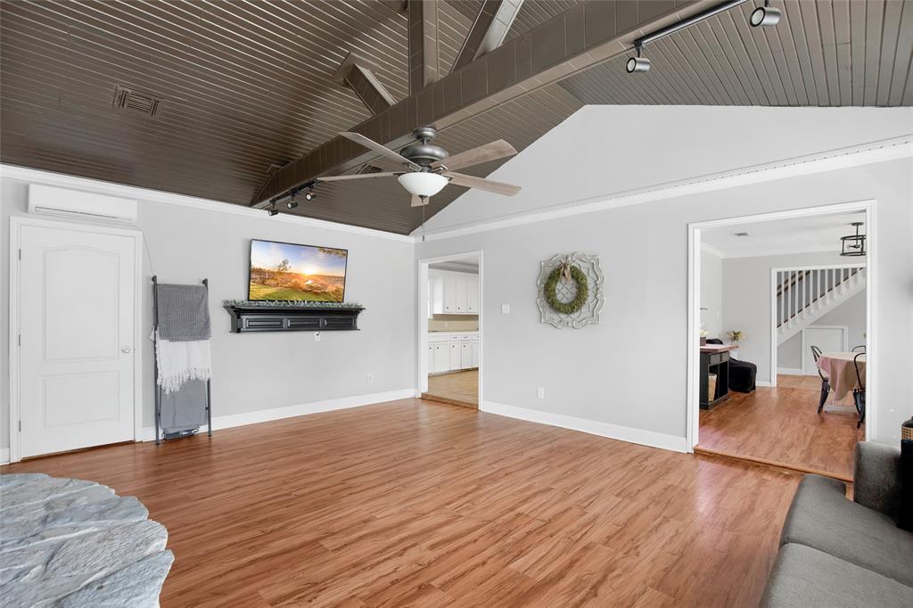 1000 Ridgewood St, Liberty, TX 77575