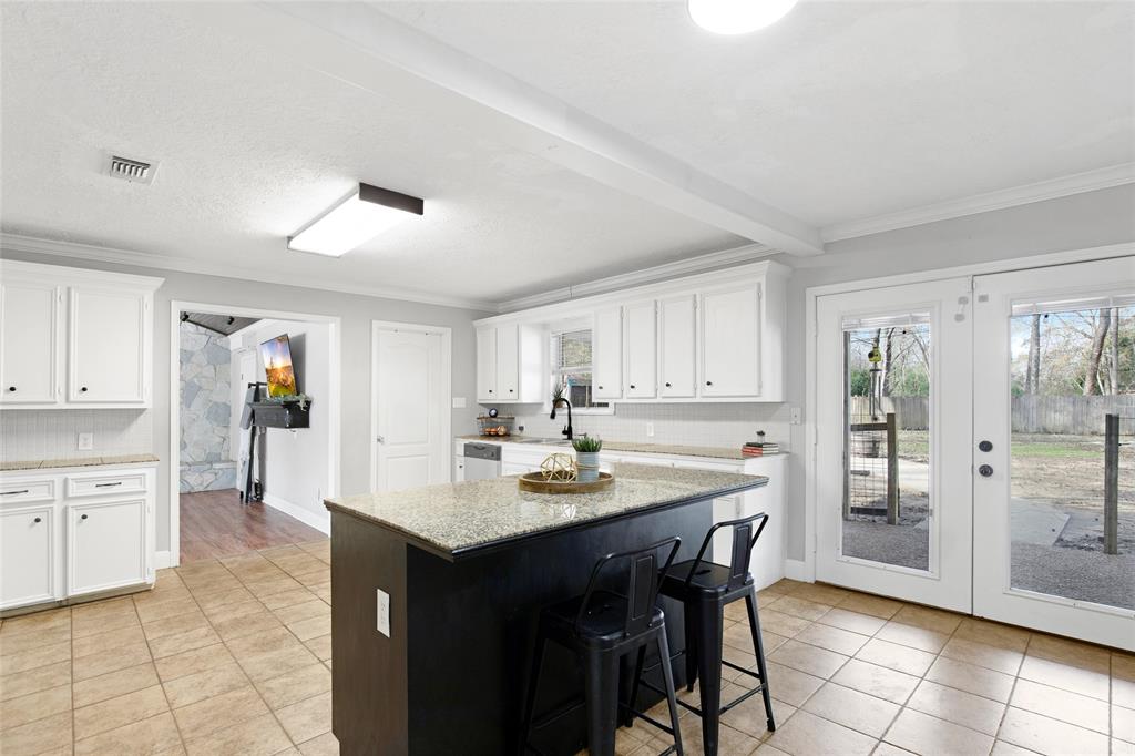 1000 Ridgewood St, Liberty, TX 77575