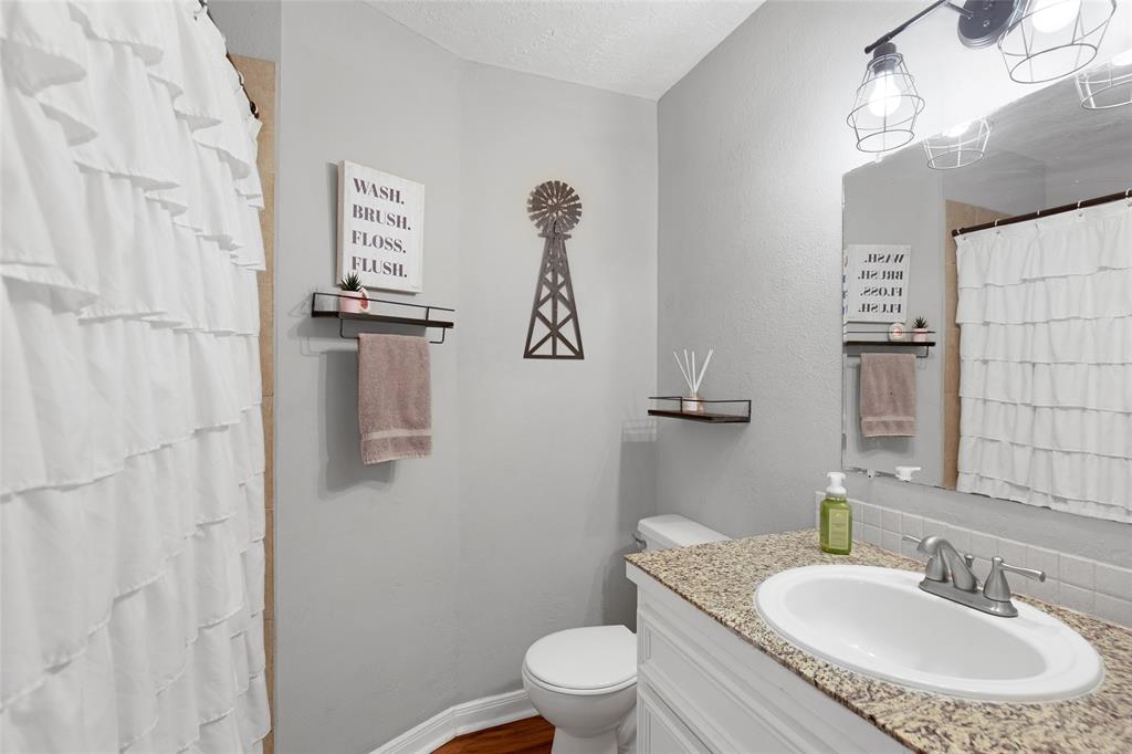 1000 Ridgewood St, Liberty, TX 77575