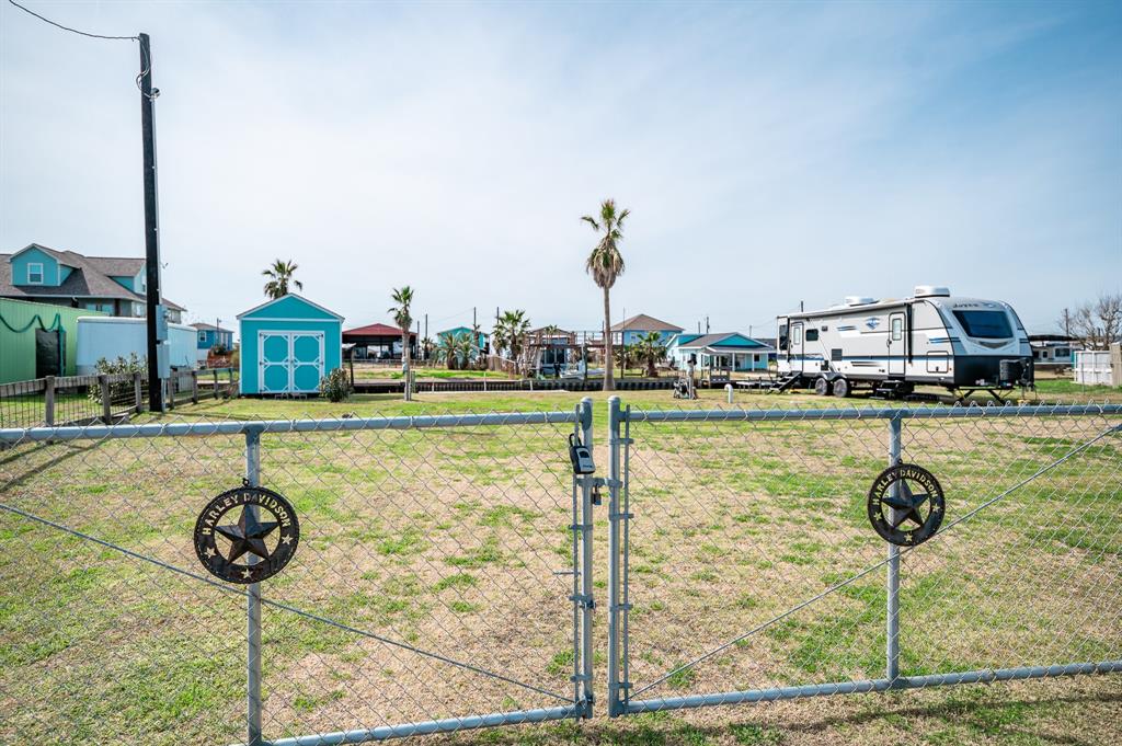 Lots for sale in Sargent, Texas, 44366538