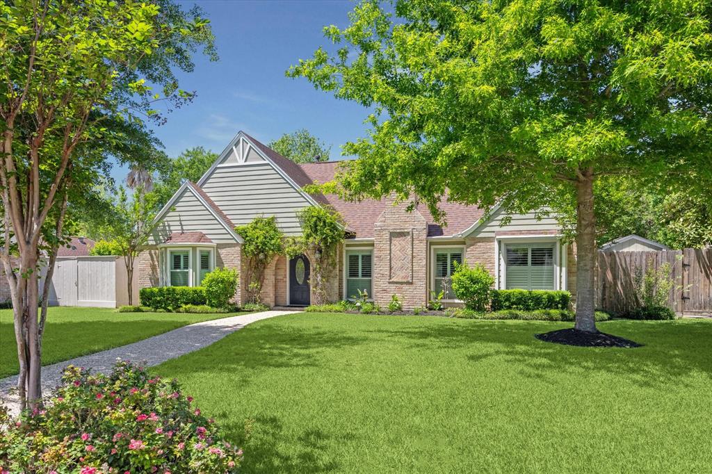 602 Rennie Dr, Katy, TX 77450