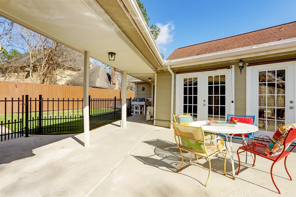 602 Rennie Dr, Katy, TX 77450