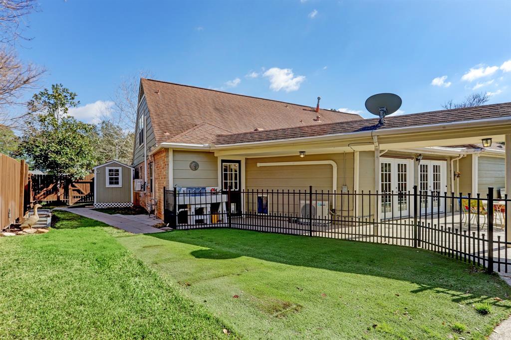 602 Rennie Dr, Katy, TX 77450