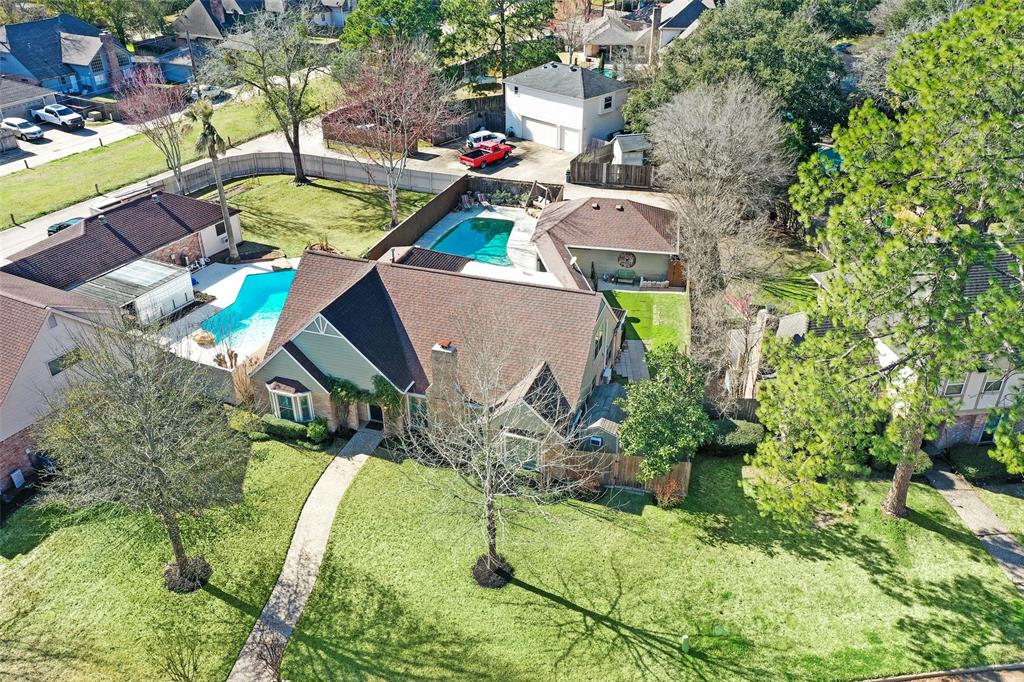 602 Rennie Dr, Katy, TX 77450