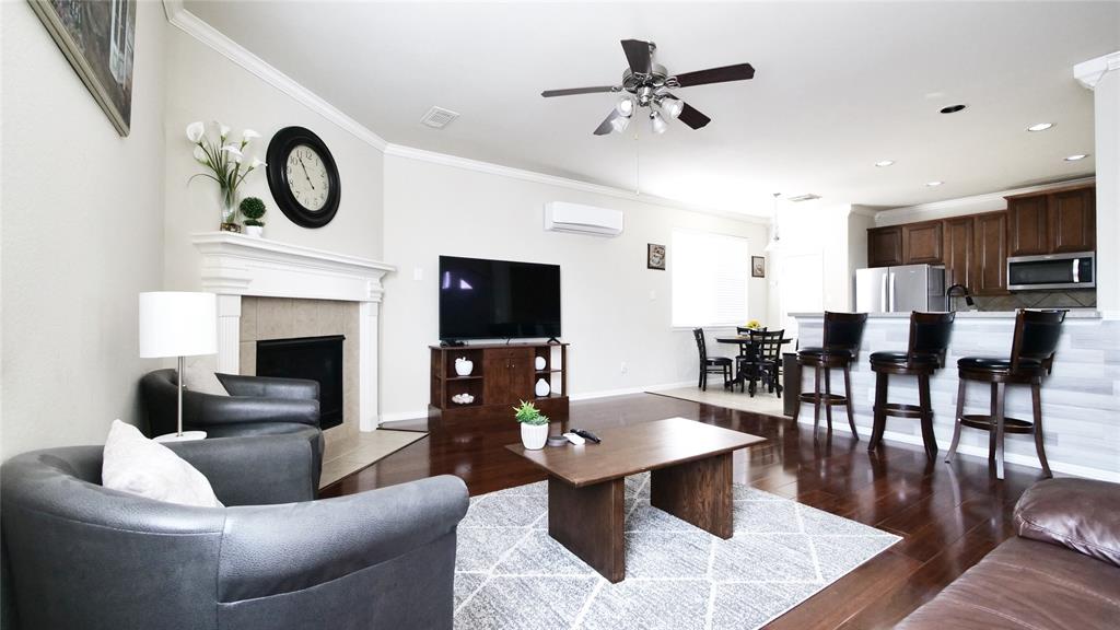 14207 Merganser Dr, Houston, TX 77047