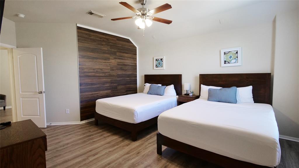 14207 Merganser Dr, Houston, TX 77047