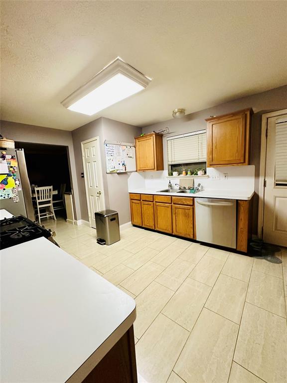 10811 Belle Haven Dr, Houston, TX 77065