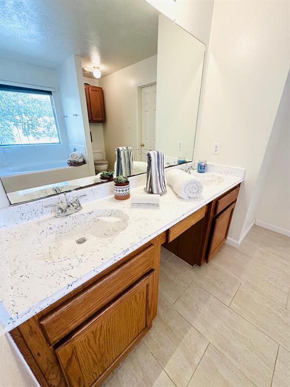 10811 Belle Haven Dr, Houston, TX 77065