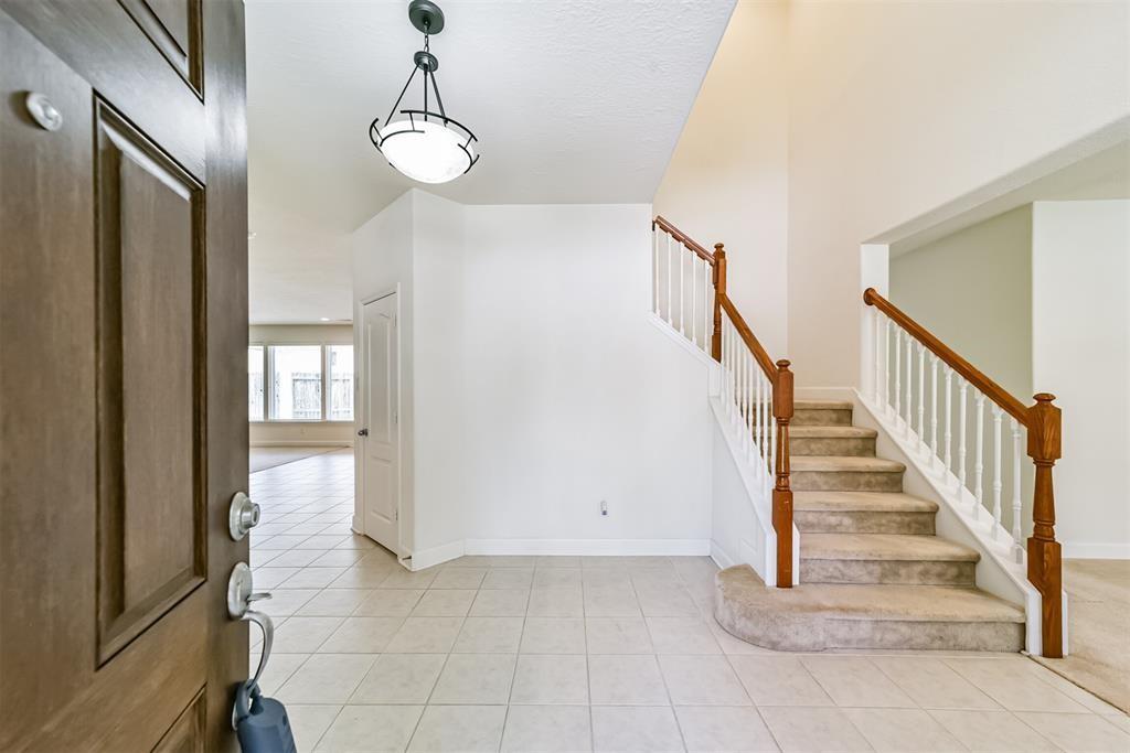 9506 Barlow Springs Ln, Humble, TX 77396