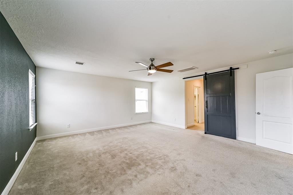 9506 Barlow Springs Ln, Humble, TX 77396