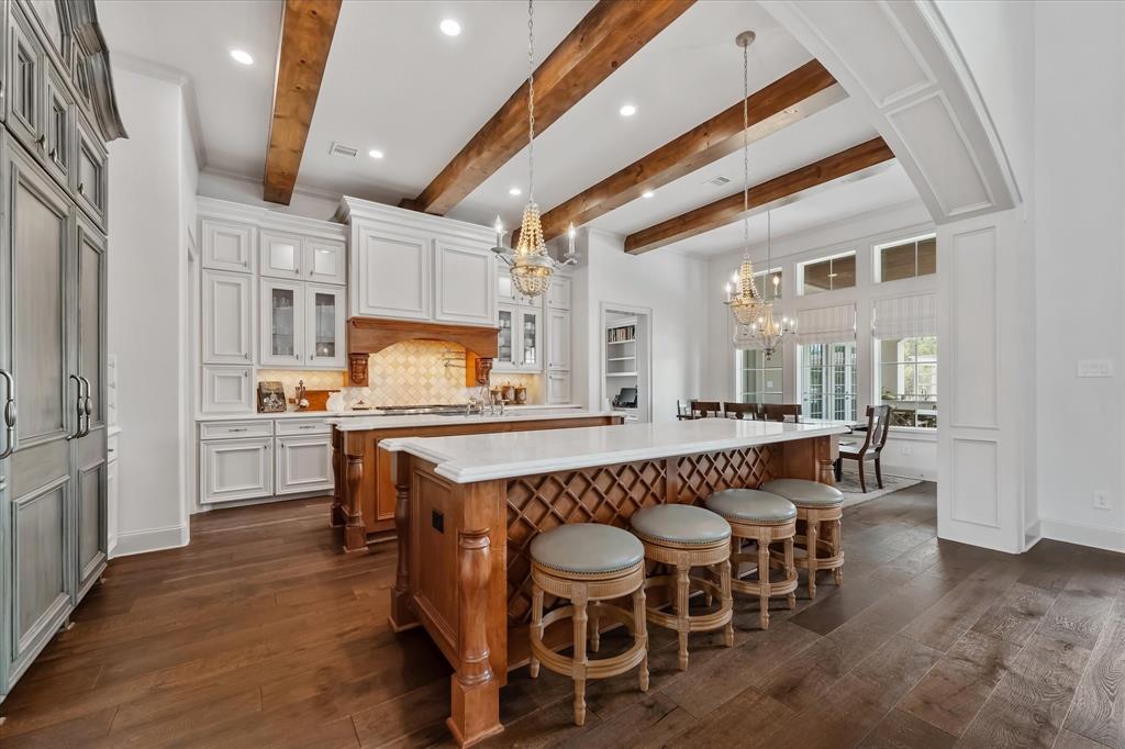 118 Kings Lake Estates Blvd, Humble, TX 77346