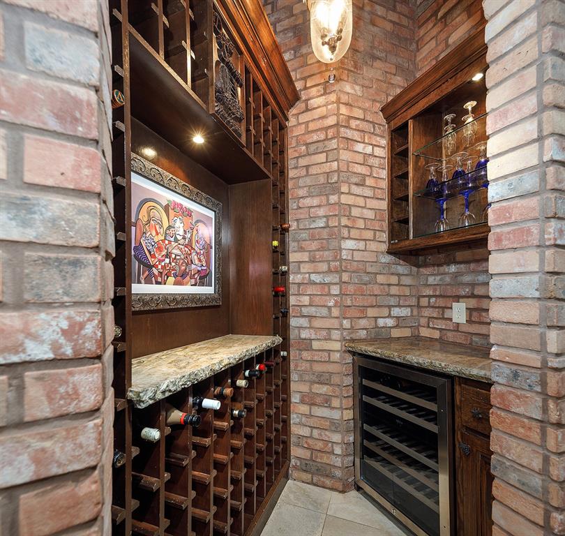 38 Hildene Way, The Woodlands, TX 77382