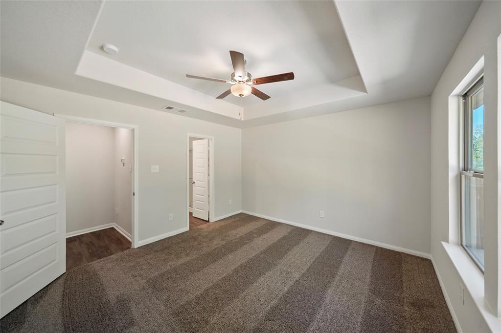 11716 Whirlaway Dr, Willis, TX 77318