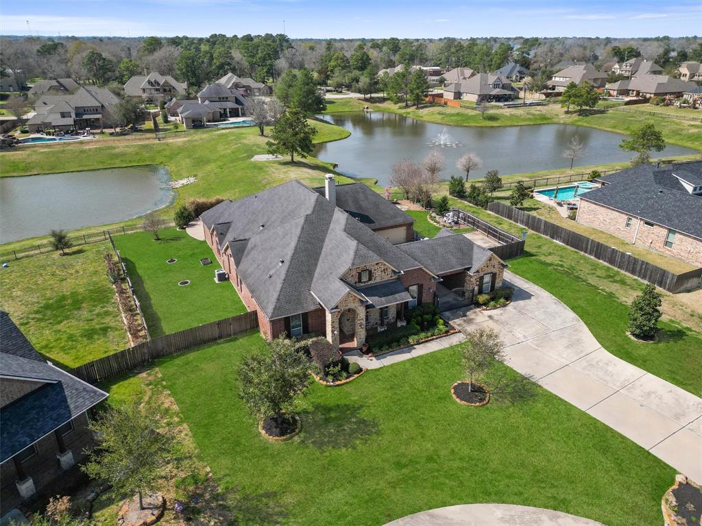 25150 Waterstone Estates Cir E, Tomball, TX 77375