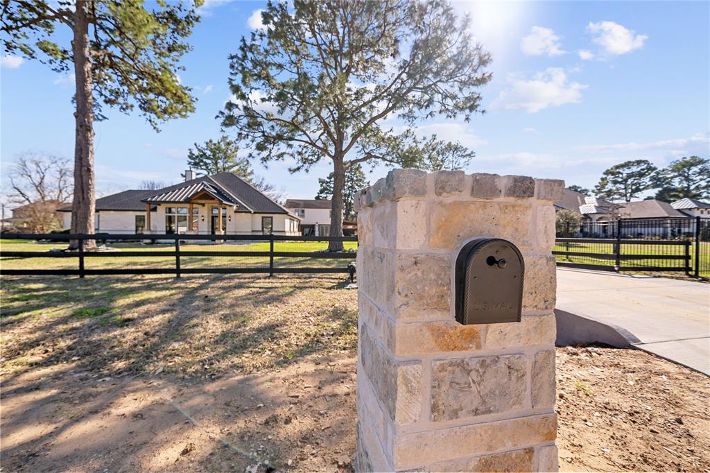 13503 Boudreaux Estates Dr, Tomball, TX 77377
