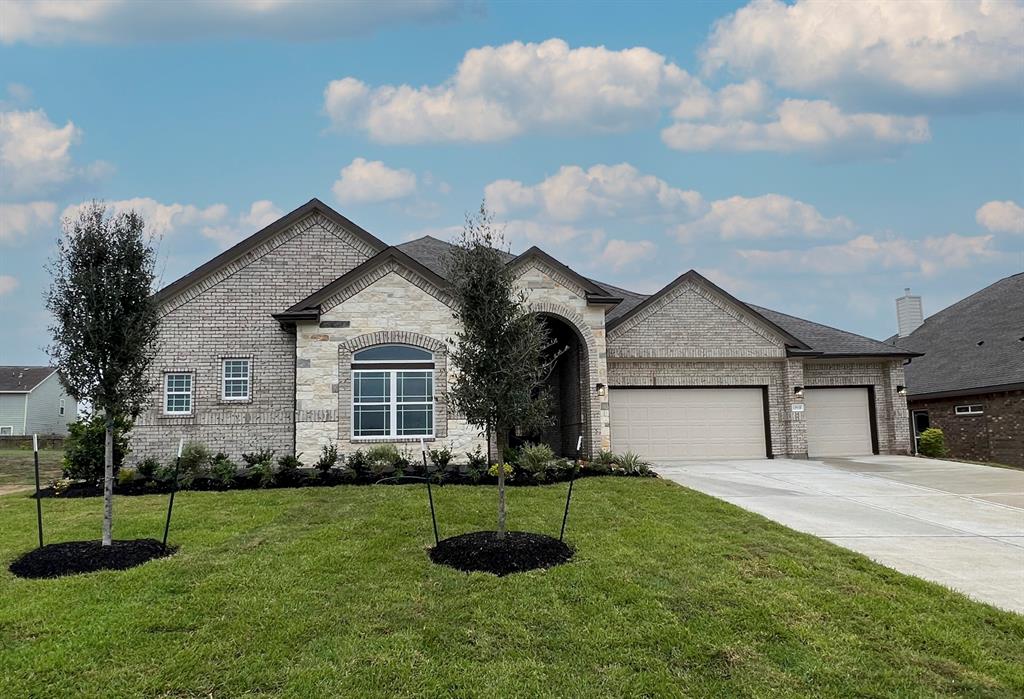 WillisFrenchQuarterOnLakeConroe