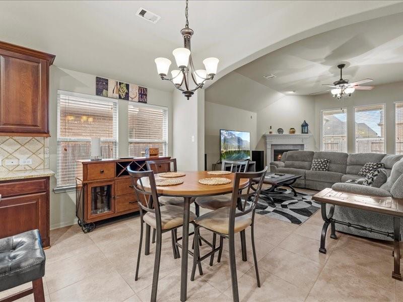 2423 Kinsgate Forest Dr, Katy, TX 77494