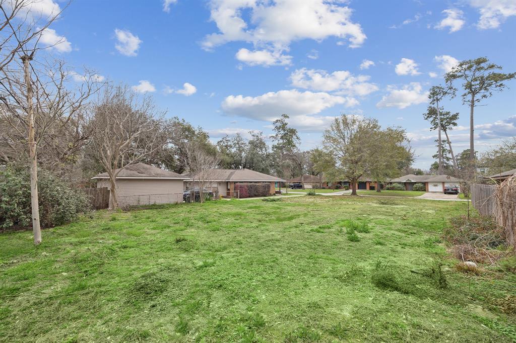 1838 Latexo Dr, Houston, TX 77018