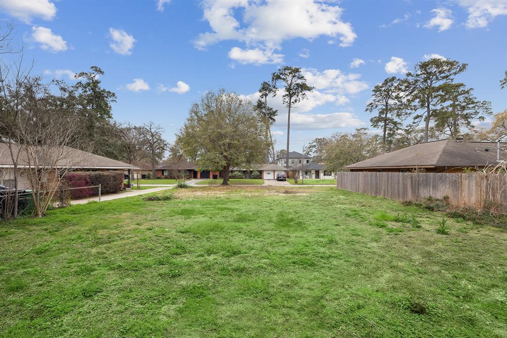 1838 Latexo Dr, Houston, TX 77018