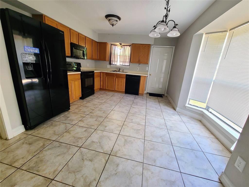 23311 Newgate Dr, Spring, TX 77373