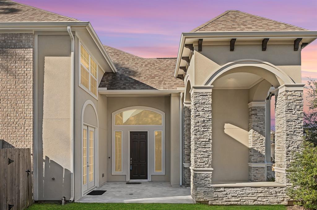 32043 Eagle Nest Ln, Conroe, TX 77385