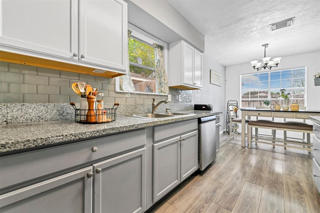 2714 Skelton Dr, Houston, TX 77067