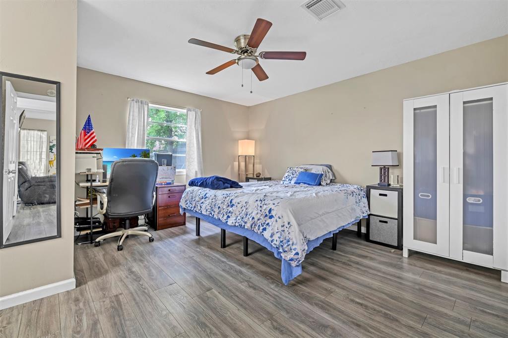 2714 Skelton Dr, Houston, TX 77067